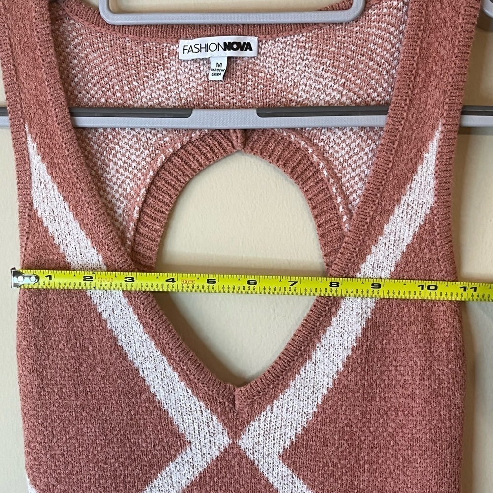 Fashion Nova Women Sweater Dress. Deep V Front Back is out size M - Picture 3 of 16